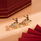 Loco CLOVER MEDIUM 1 MOTIFS  WHITE MOP STUD EARRINGS