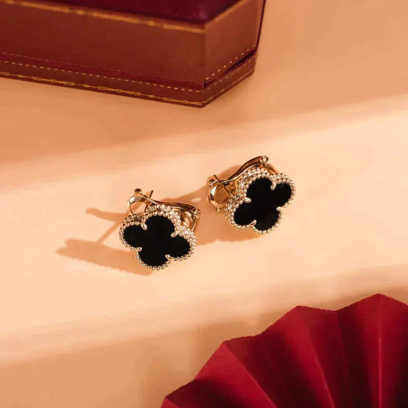 Loco CLOVER MEDIUM 1 MOTIFS  ONYX STUD EARRINGS