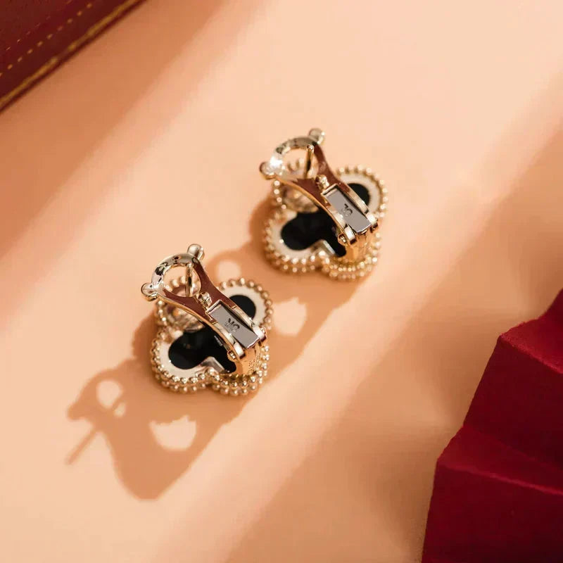 Loco CLOVER MEDIUM 1 MOTIFS  ONYX STUD EARRINGS