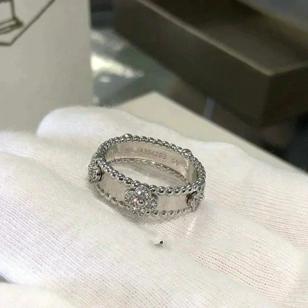 Loco PERLEE DIAMOND RING