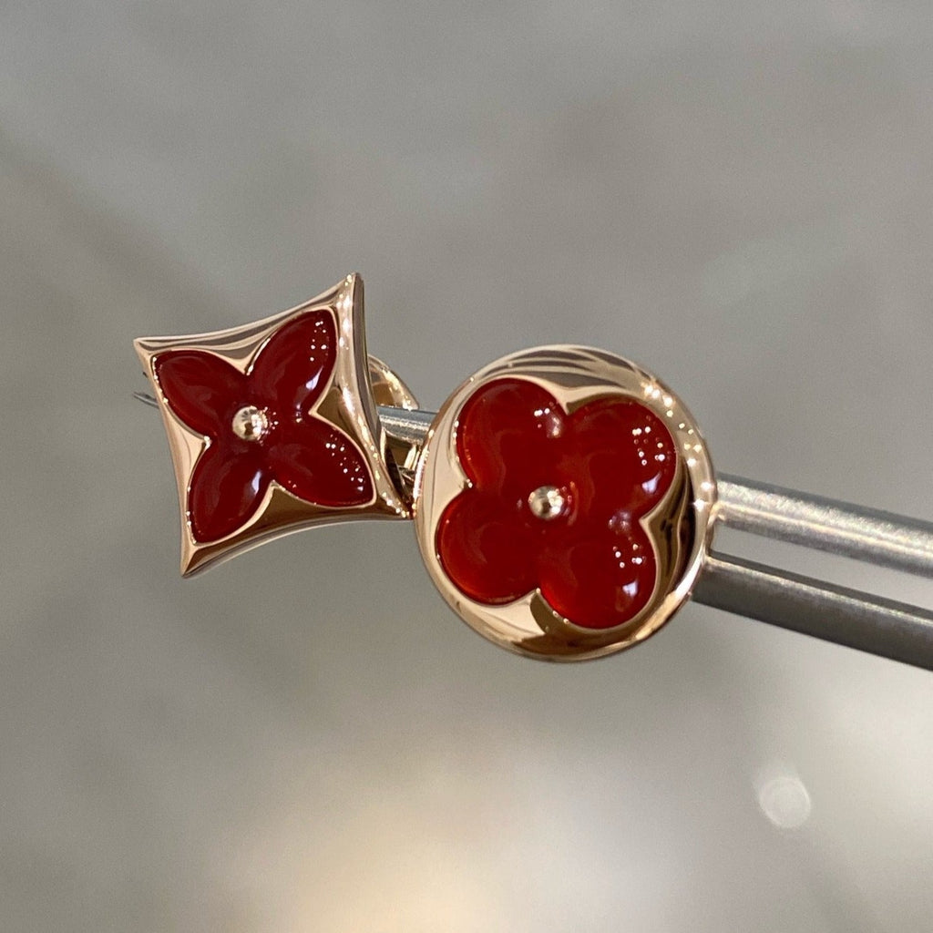 Loco STAR AND SUN PINK GOLD CARNELIAN STUD EARRINGS