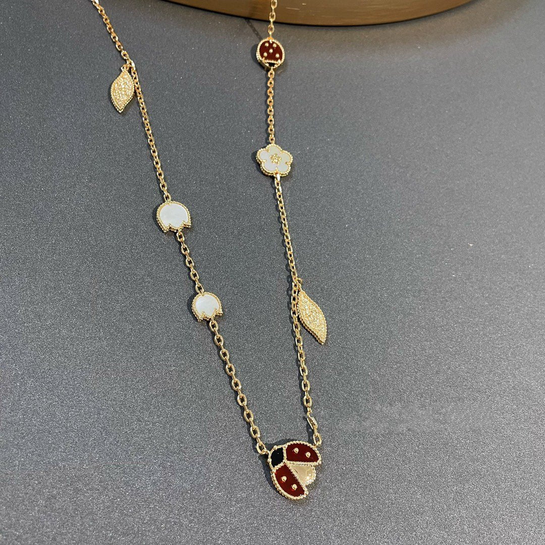 Loco LUCKY SPRING 15 MOTIFS GOLD NECKLACE