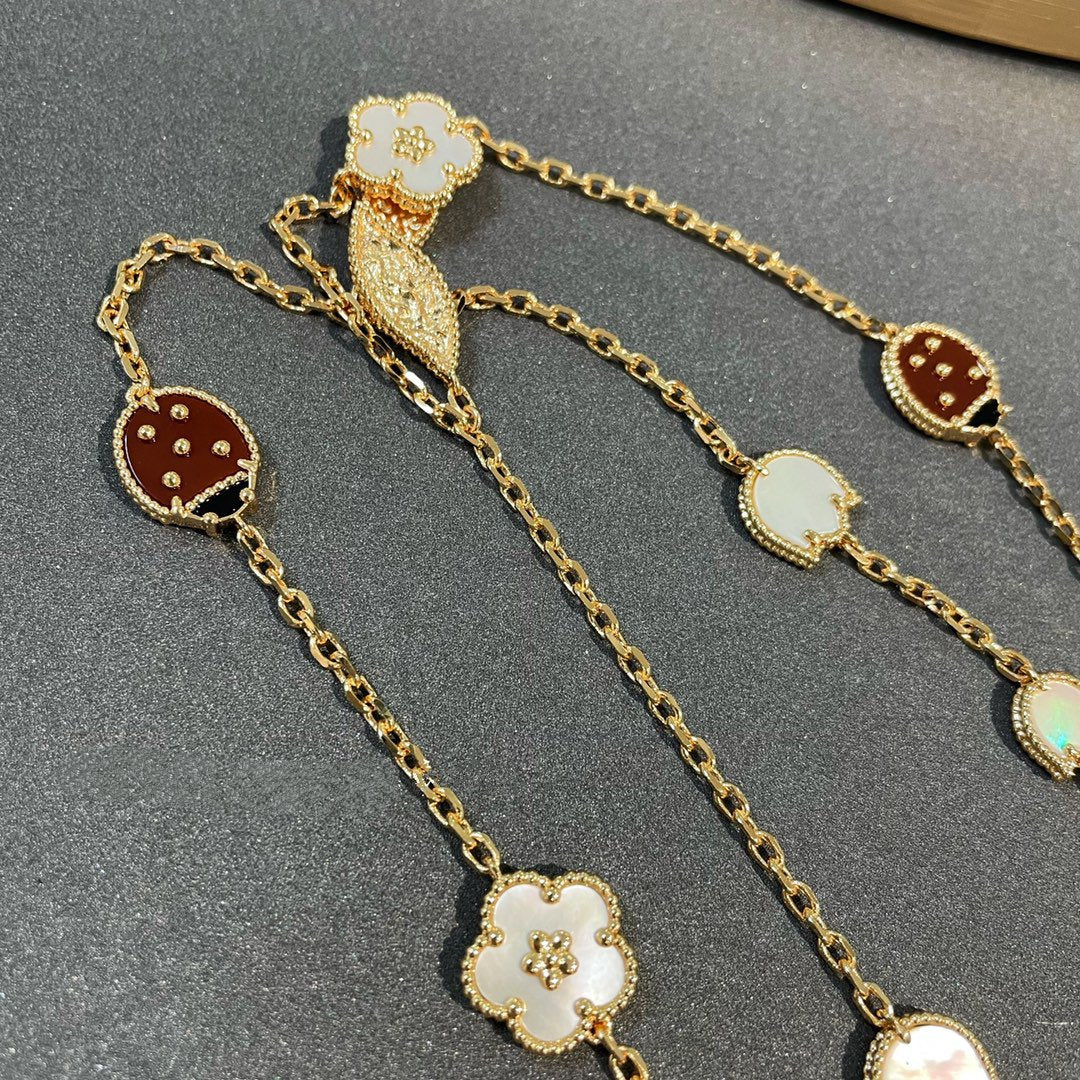 Loco LUCKY SPRING 15 MOTIFS GOLD NECKLACE