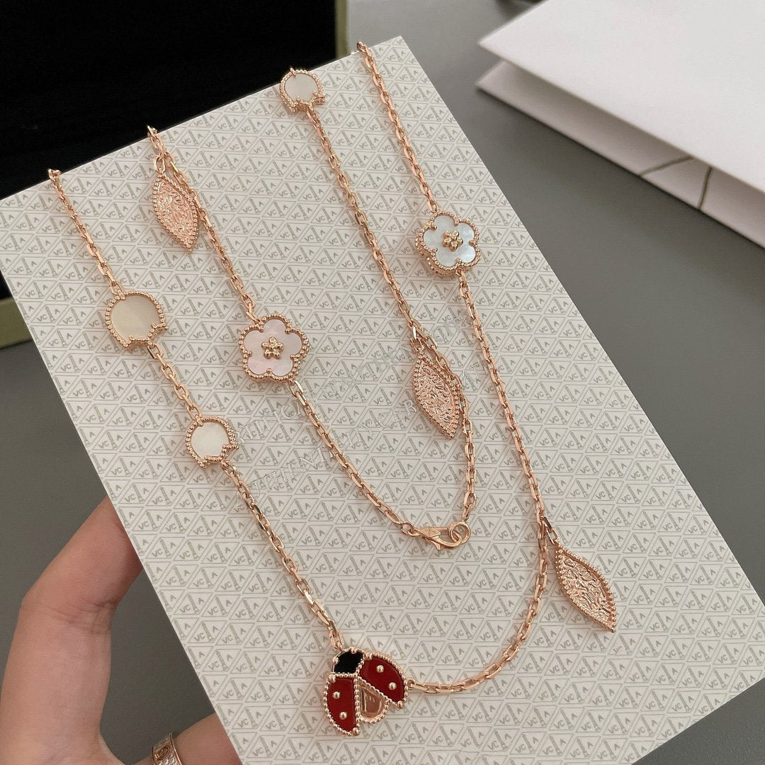 Loco LUCKY SPRING 15 MOTIFS ROSE GOLD NECKLACE