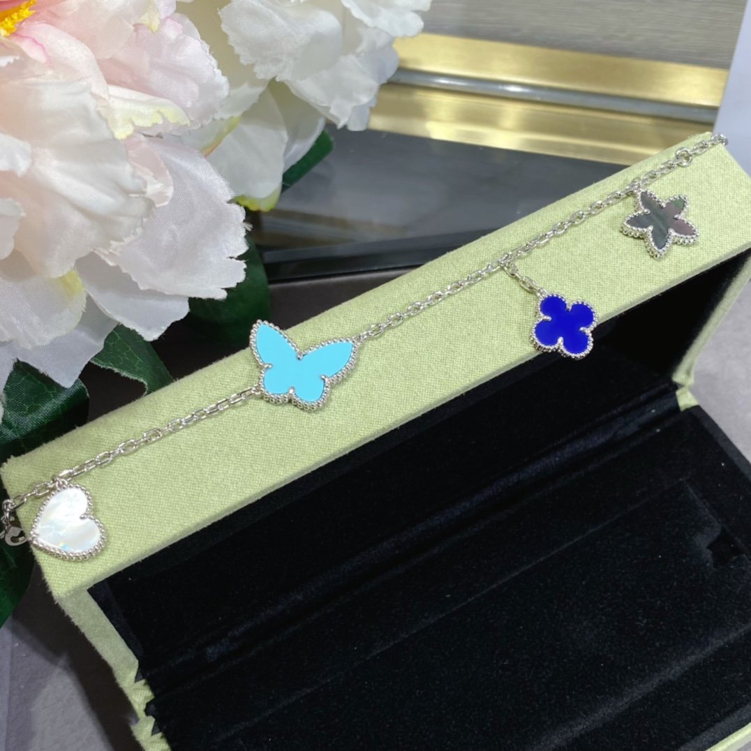 Loco LUCKY SPRING SILVER BRACELET 4 MOTIF