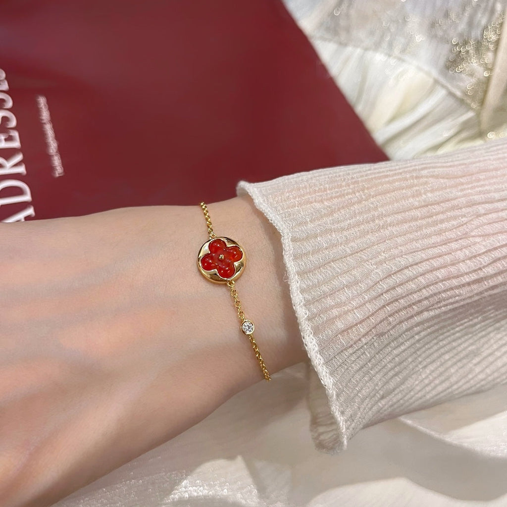 Loco SUN PEDANT CARNELIAN BRACELET