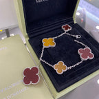 Loco CLOVER 5 MOTIFS SIVLER CARNELIAN TIGER EYE BRACELET