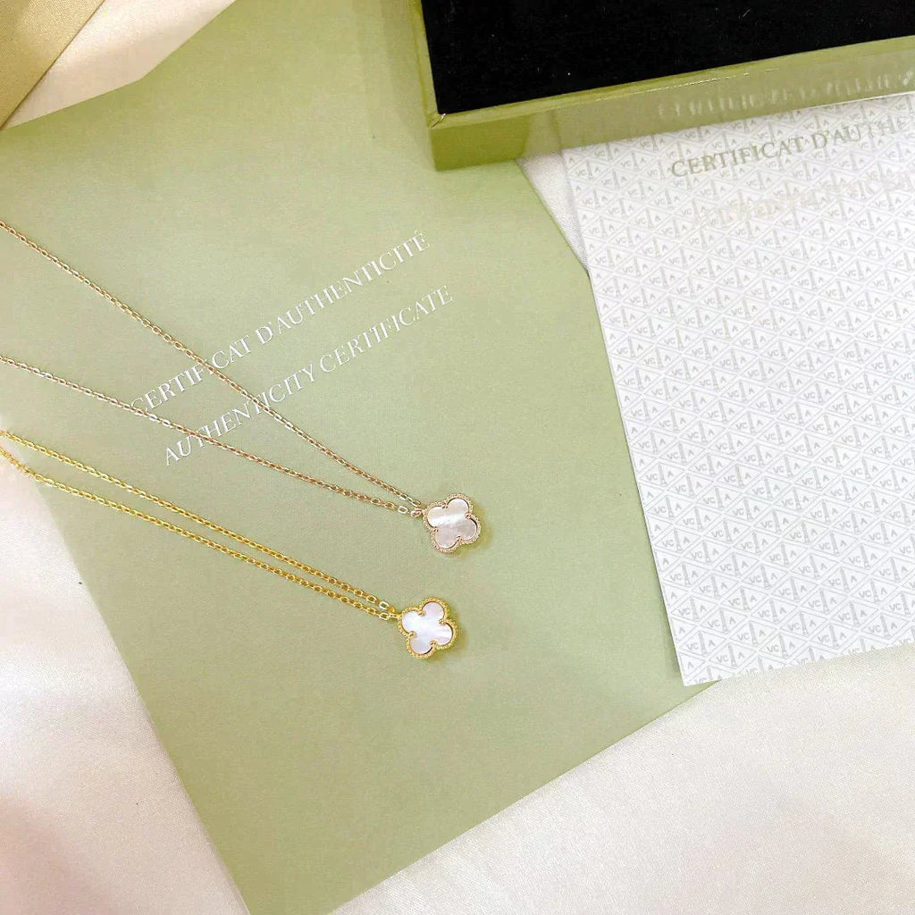 Loco CLOVER MINI 9.5MM WHITE MOTHER-OF-PEARL NECKLACE