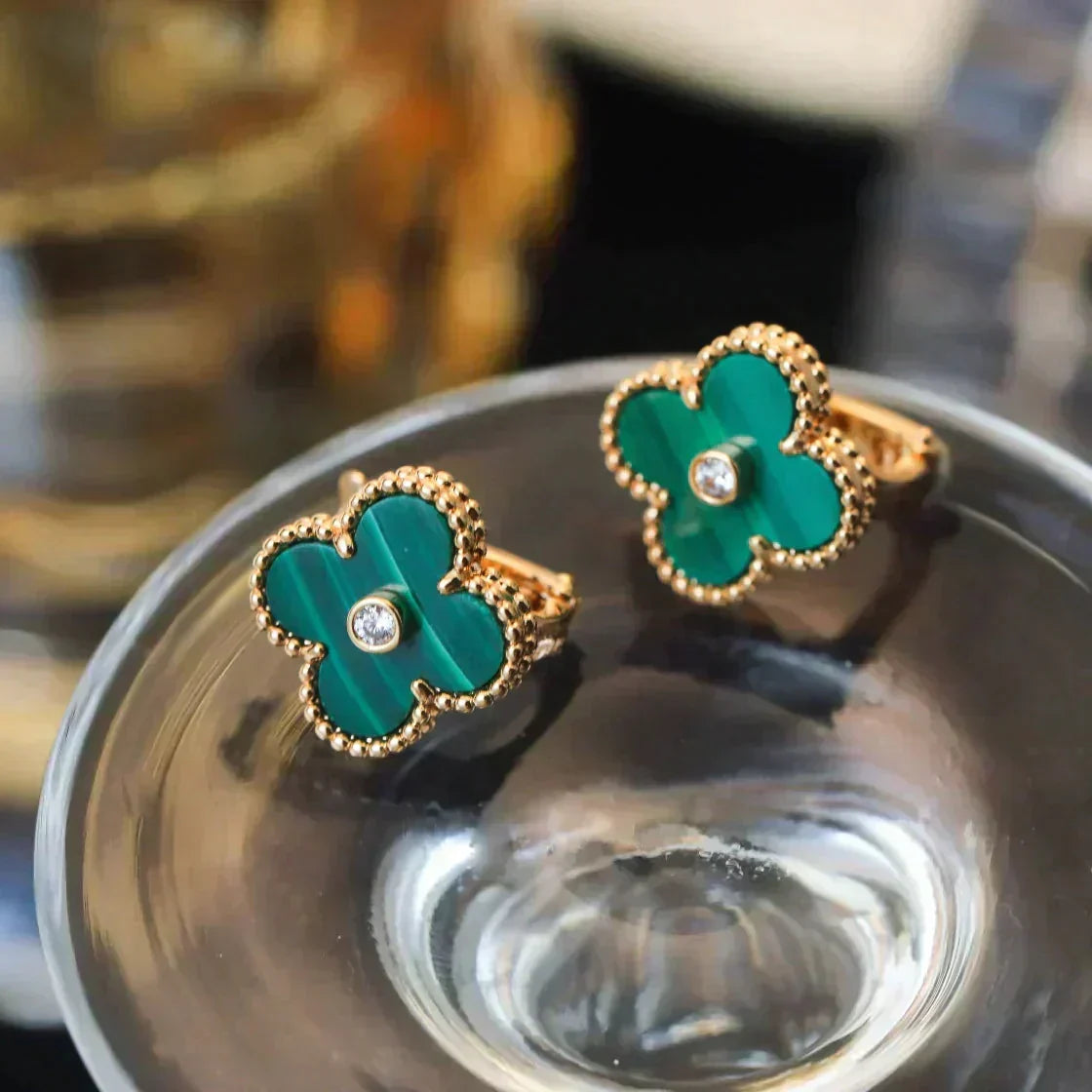 Loco CLOVER MEDIUM 1 MOTIFS MALACHITE DIAMOND EARRINGS