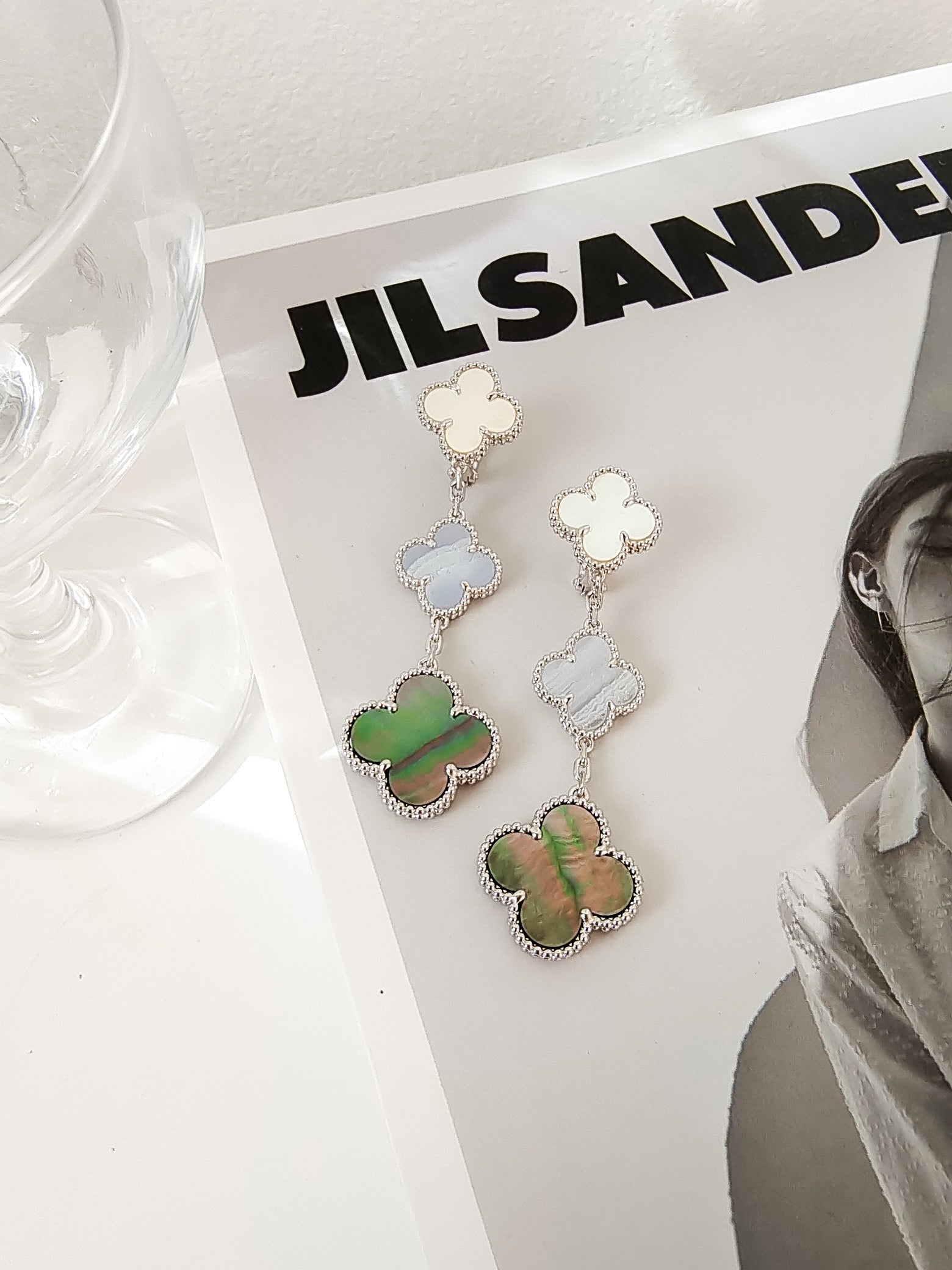 Loco CLOVER 3 MOTIFS CHALCEDONY DARK MOP SILVER EARRINGS