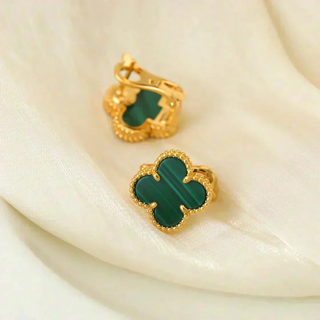 Loco CLOVER MEDIUM 1 MOTIFS MALACHITE  EARRINGS