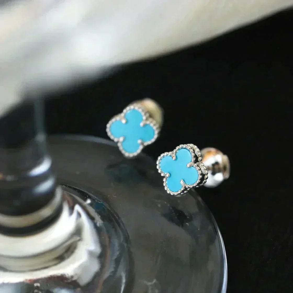 Loco CLOVER MINI 9.5MM ONYX STUD EARRINGS SILVER