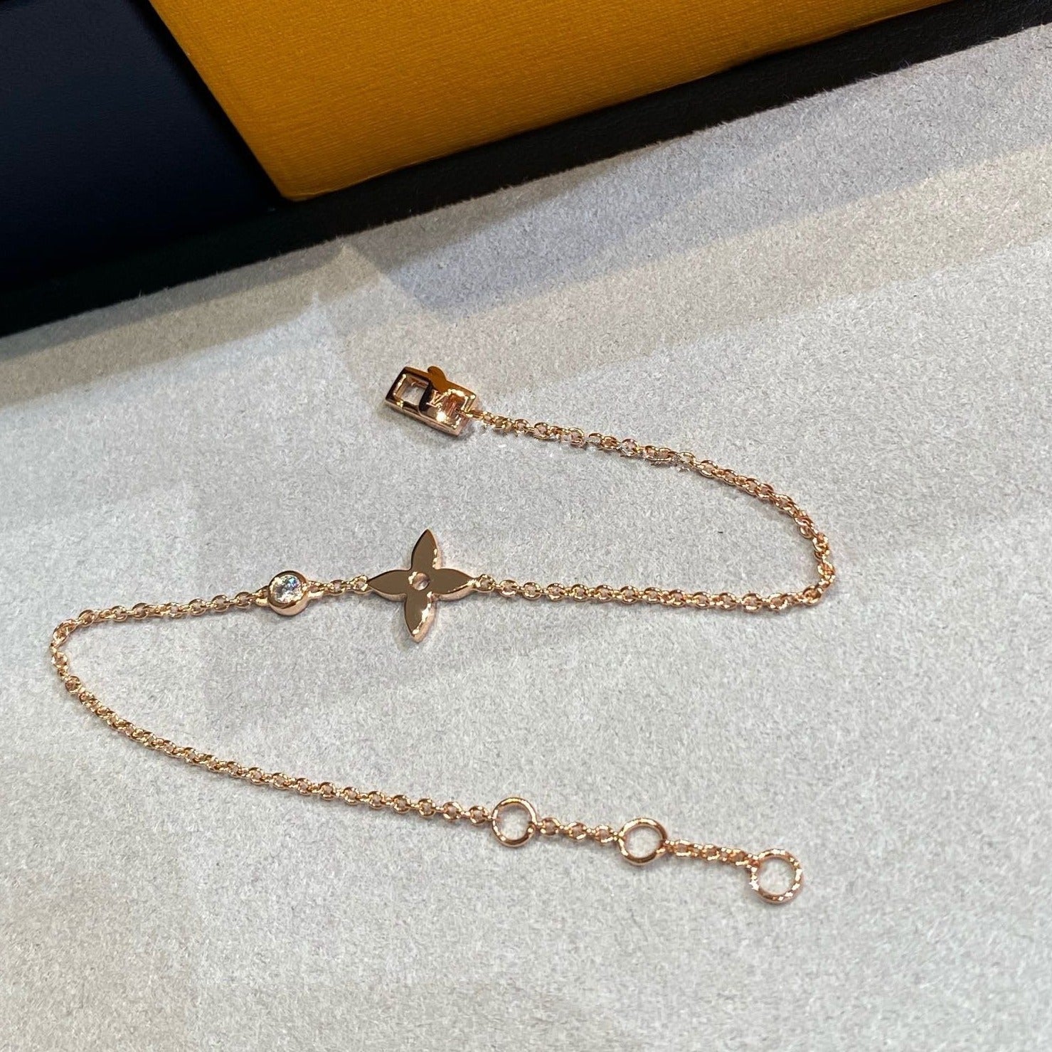 Loco STAR DIAMOND PINK GOLD BRACELET