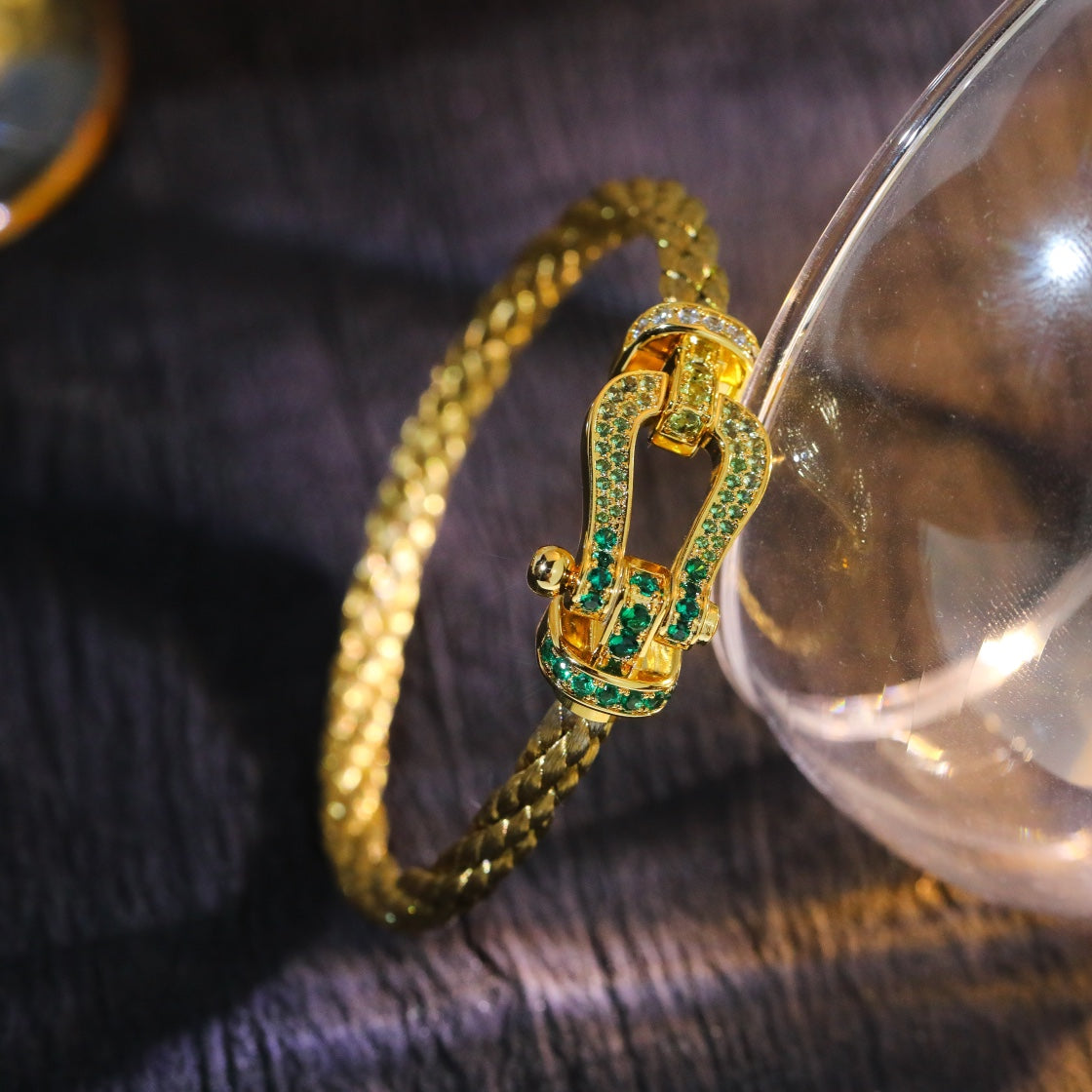 Loco FORCE 10 GOLD GREEN DIAMOND PAVED