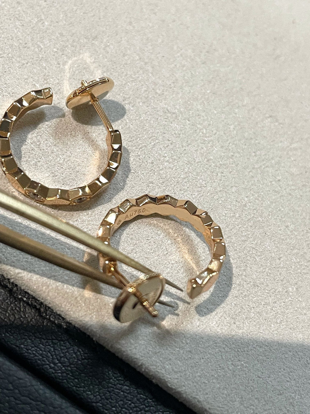 Loco BEE LOVE Earrings GOLD DIAMOND