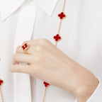 Loco CLOVER CARNELIAN RING ROSE GOLD DIAMOND