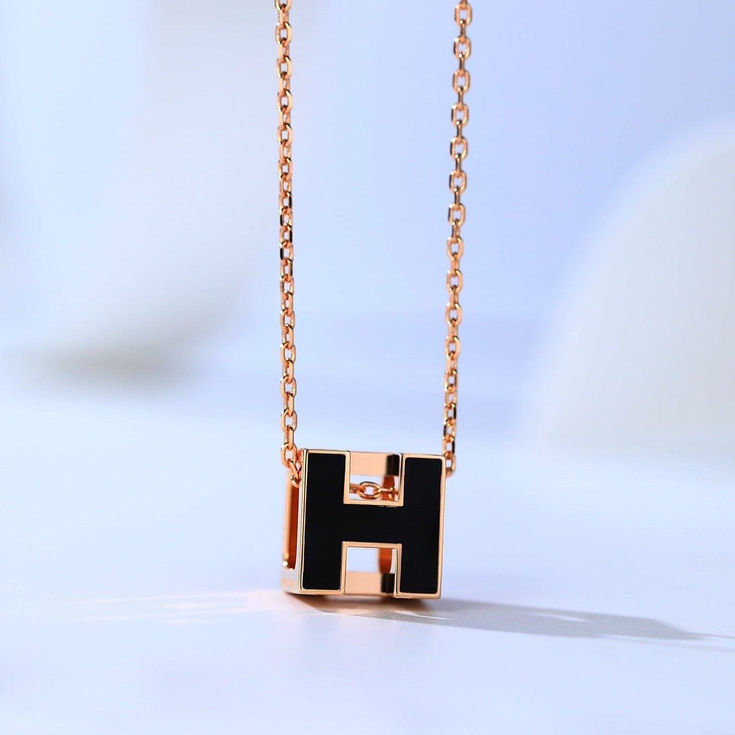 Loco H CAGE PINK GOLD NECKLACE