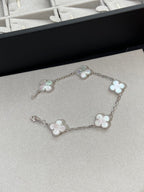 [Loco ]New CLOVER WHITE PEARL MOP 5 MOTIF BRACELET COLLECTION