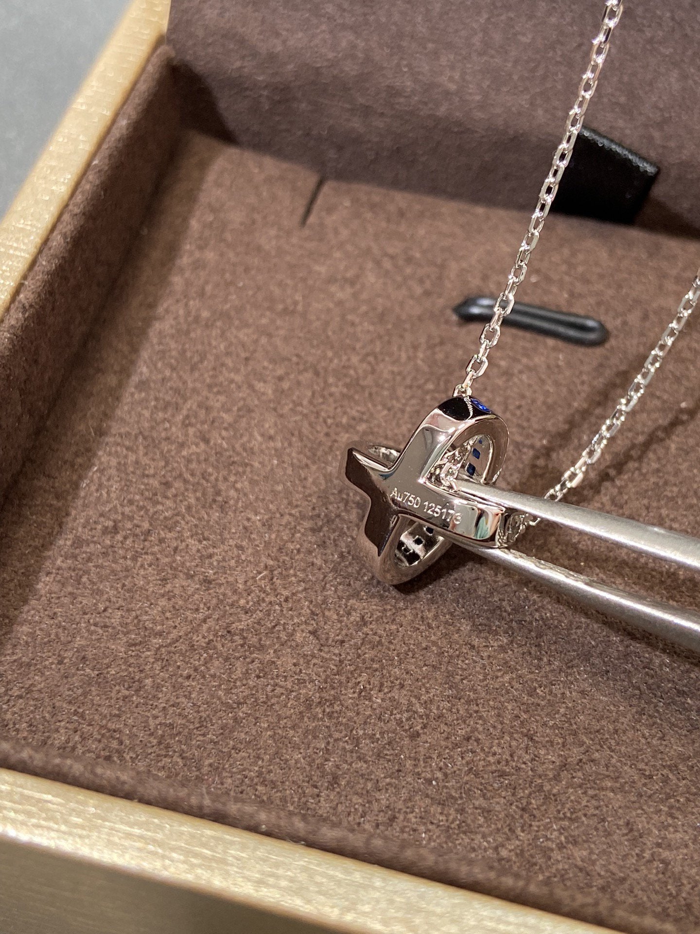 Loco LIENS DIAMOND SILVER NECKLACE