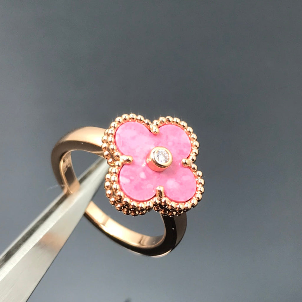 Loco CLOVER RHODONITE ROSE GOLD RING