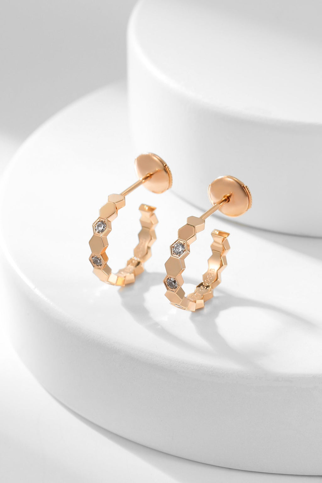 Loco BEE LOVE DIAMOND HOOP EARRINGS