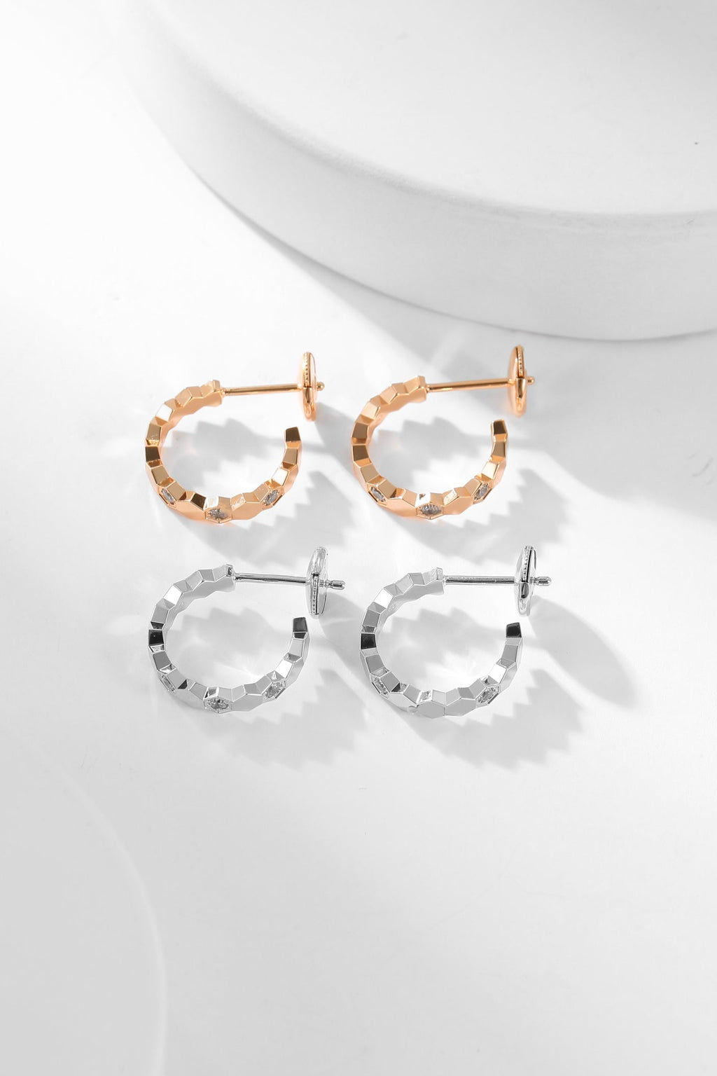 Loco BEE LOVE DIAMOND HOOP EARRINGS