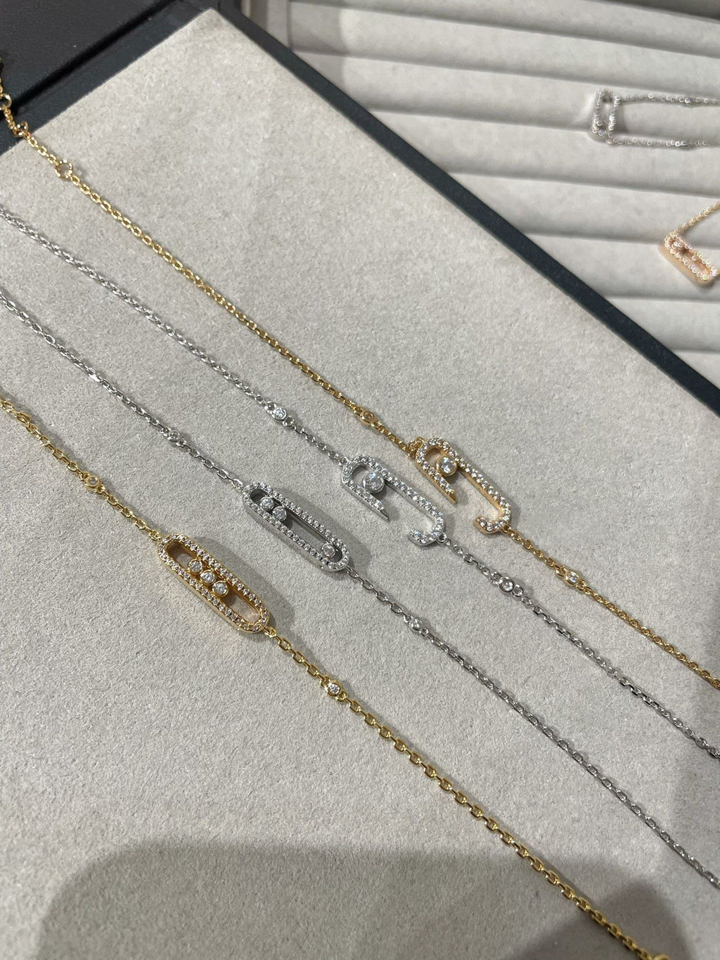 [Loco jewelrys]BABY MOVE DIAMOND BRACELET