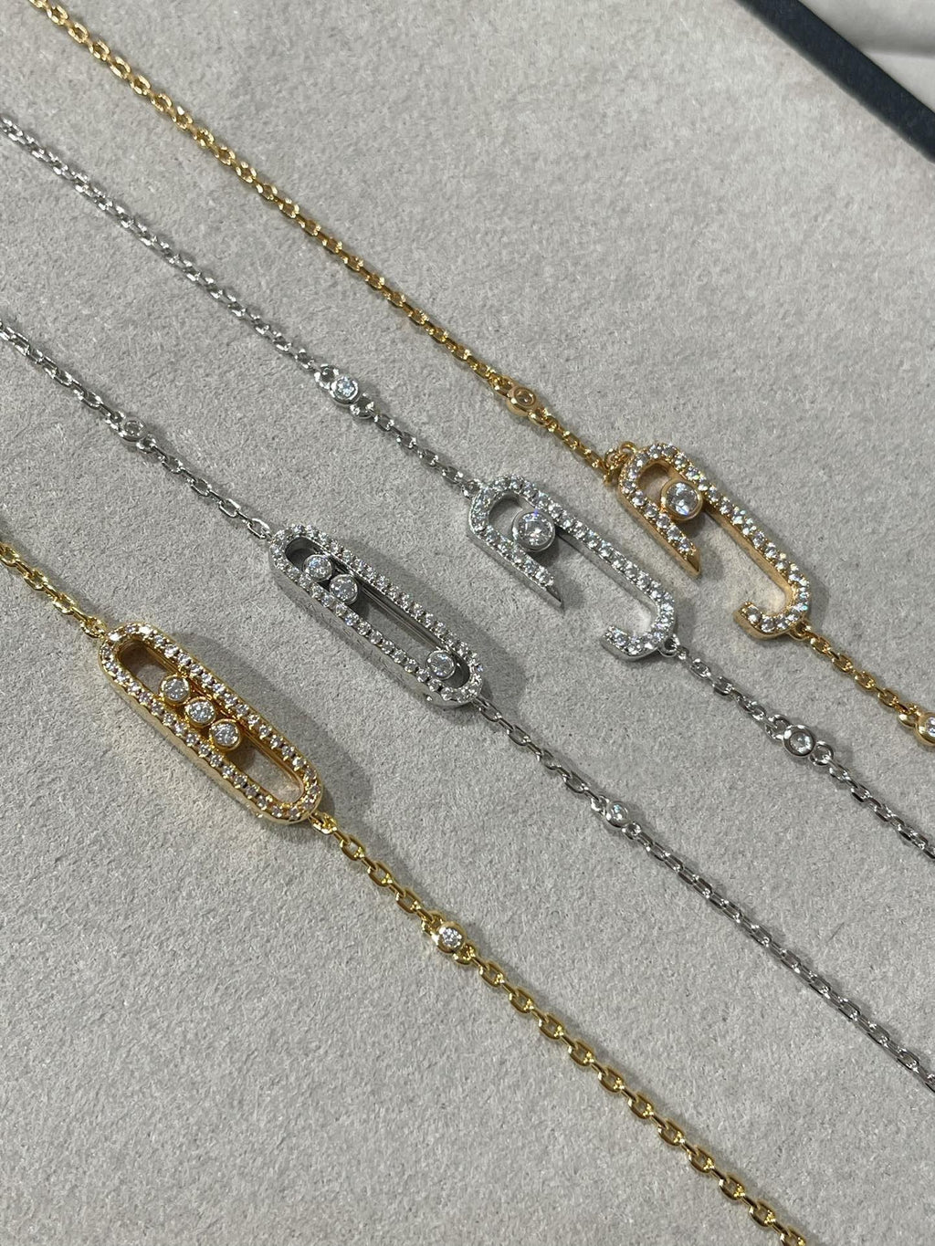 [Loco jewelrys]BABY MOVE DIAMOND BRACELET