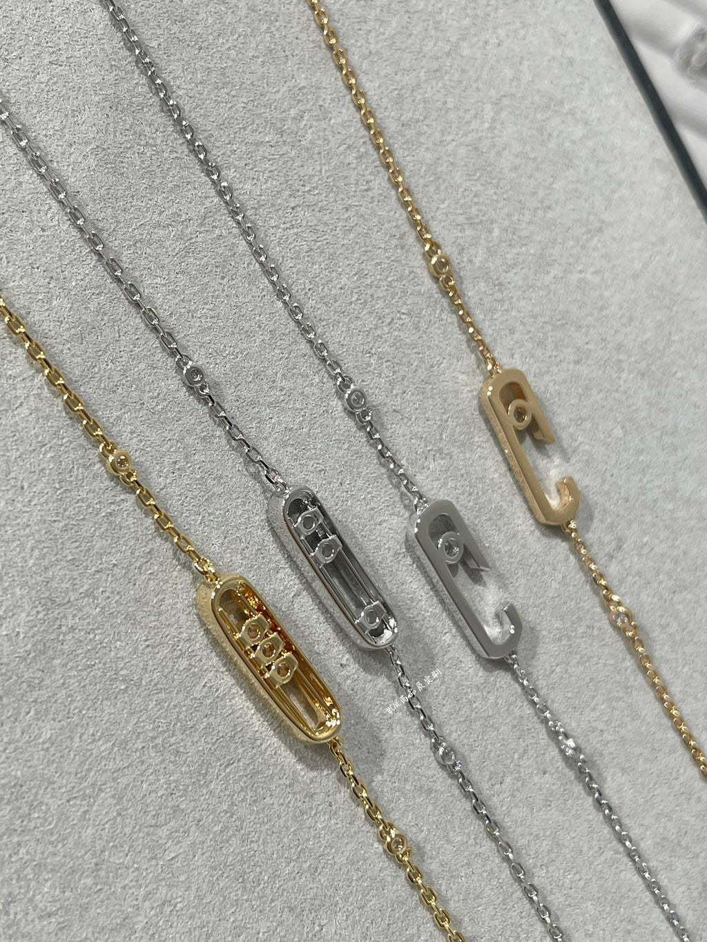 [Loco jewelrys]BABY MOVE DIAMOND BRACELET