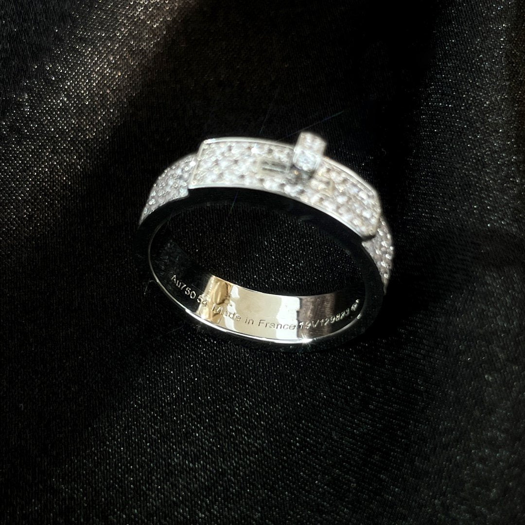 Loco KELLY SILVER DIAMOND RING