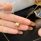 Loco BEE MINI NECKLACE