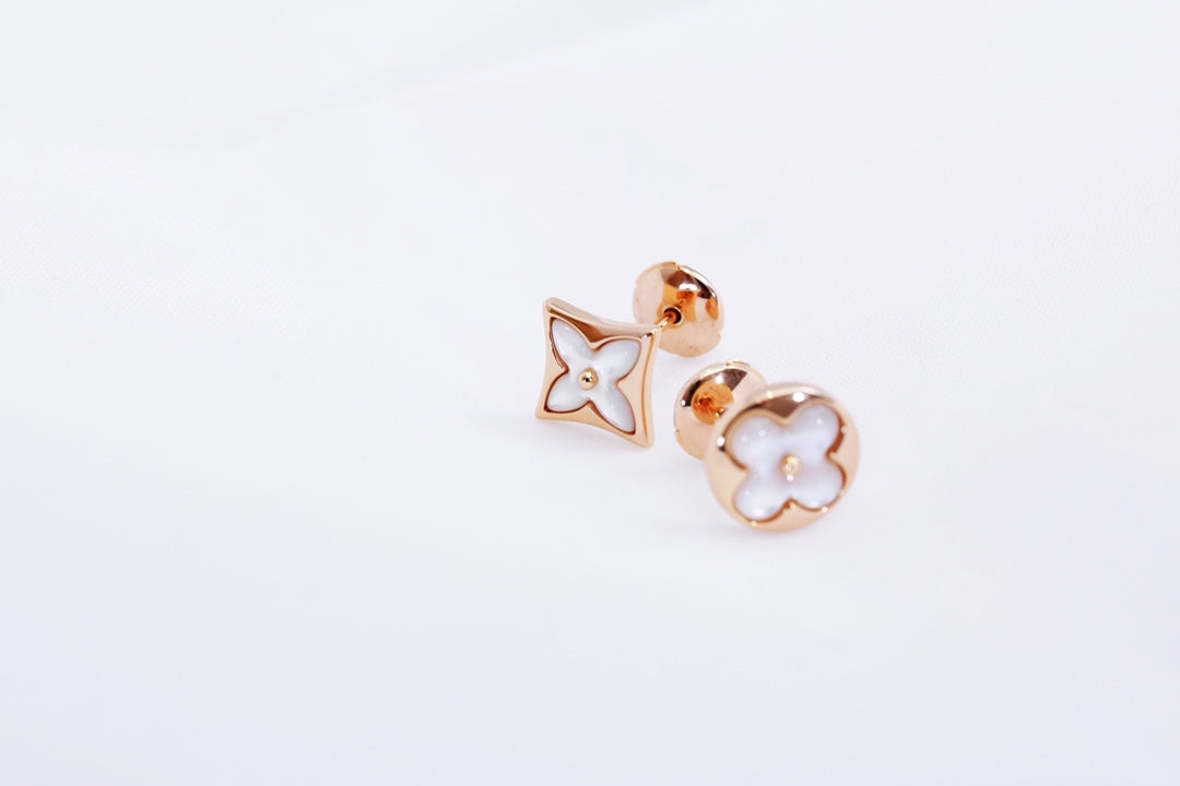 Loco STAR AND SUN PINK GOLD MOP STUD EARRINGS