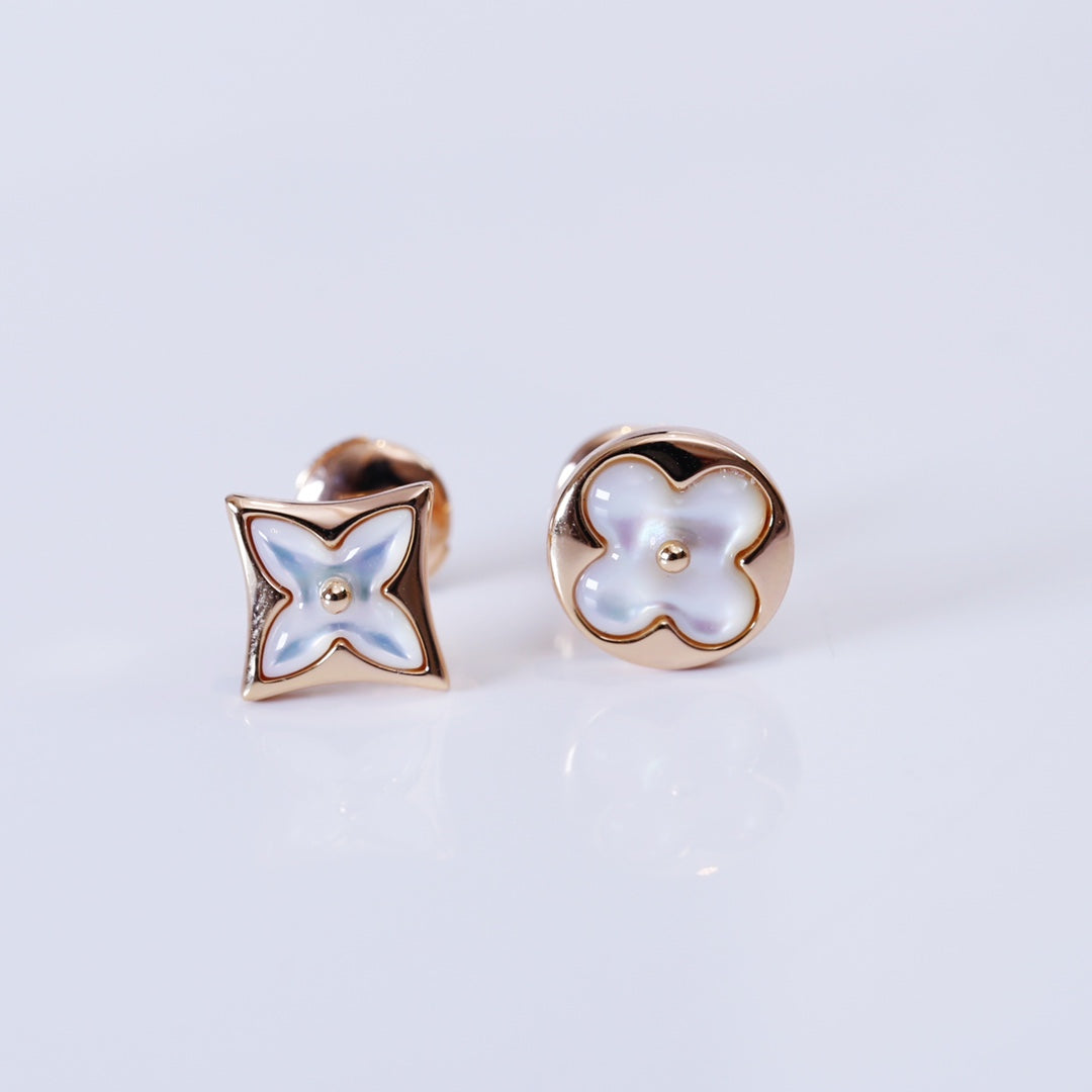 Loco STAR AND SUN PINK GOLD MOP STUD EARRINGS