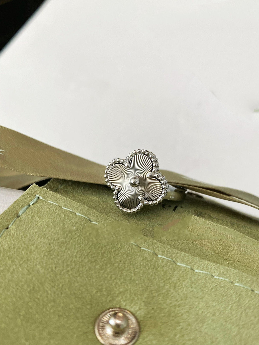 Loco CLOVER SILVER RING