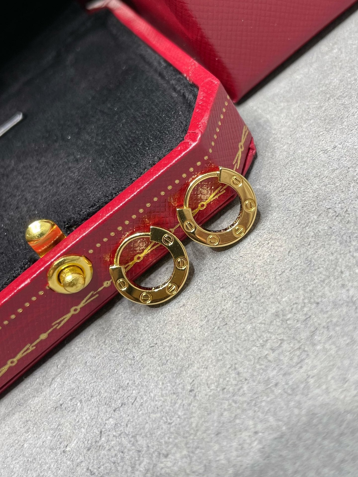Loco LOVE MINI EARRINGS
