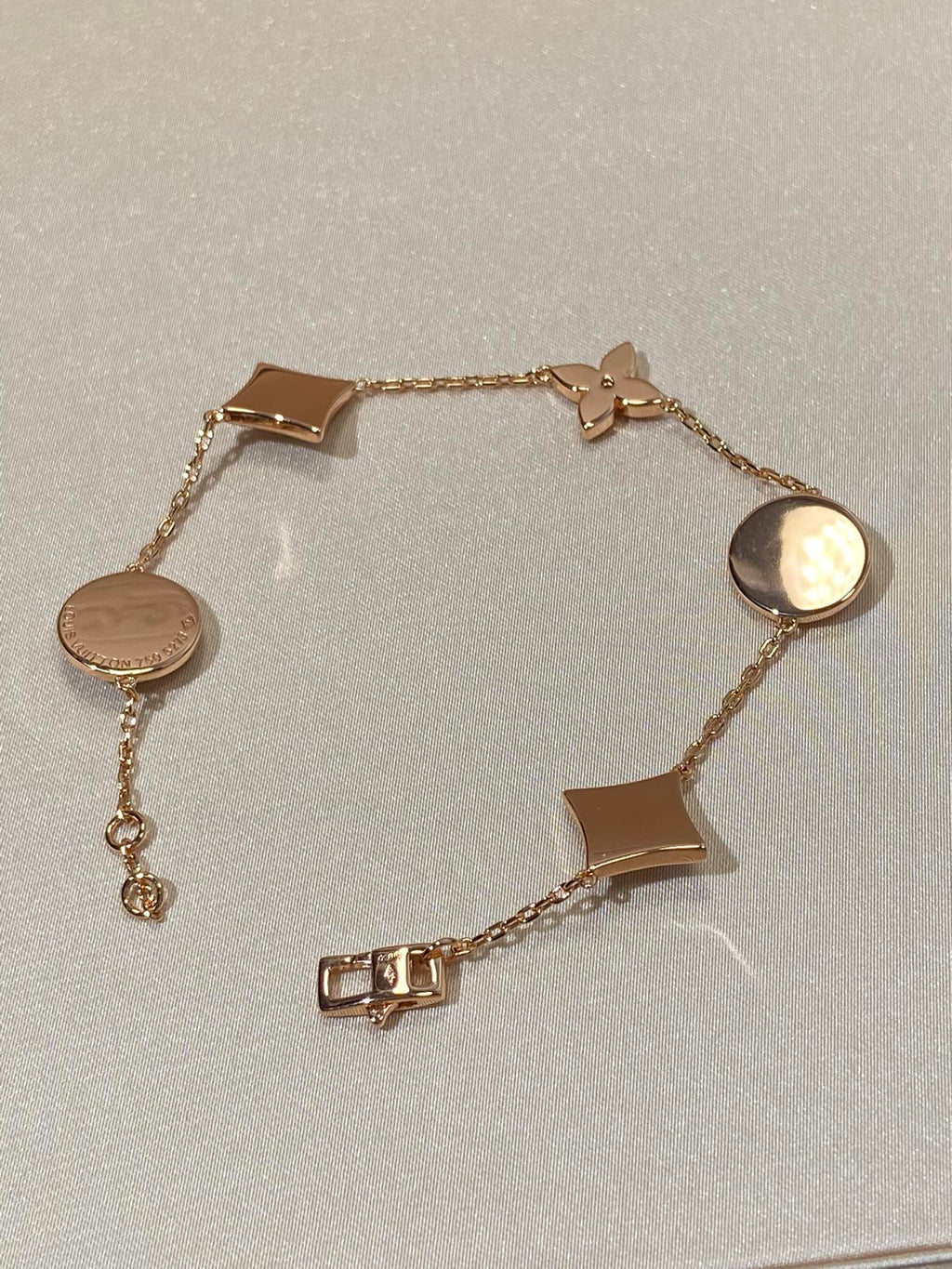 Loco STAR AND SUN 5 MOTIF MOP PINK GOLD BRACELET