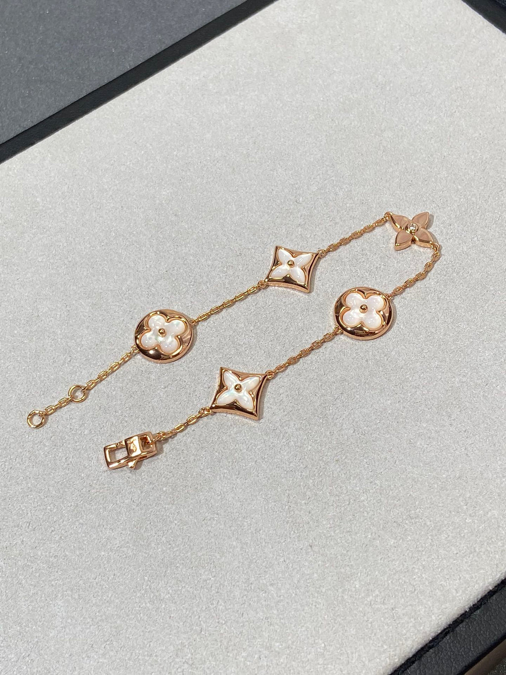 Loco STAR AND SUN 5 MOTIF MOP PINK GOLD BRACELET