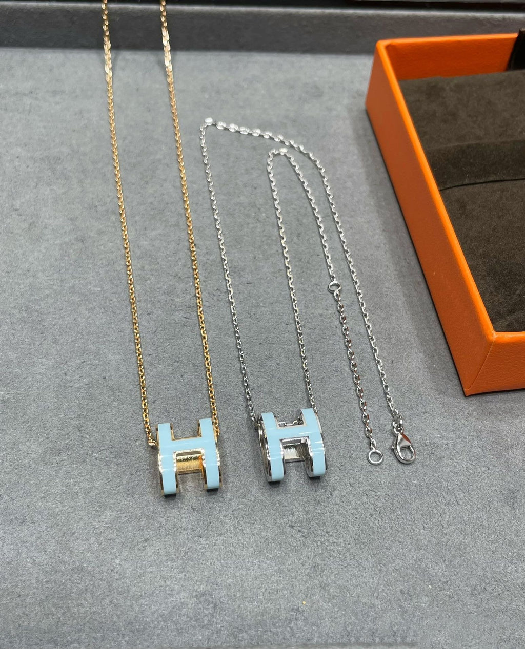 Loco POP H SKY BLUE NECKLACE