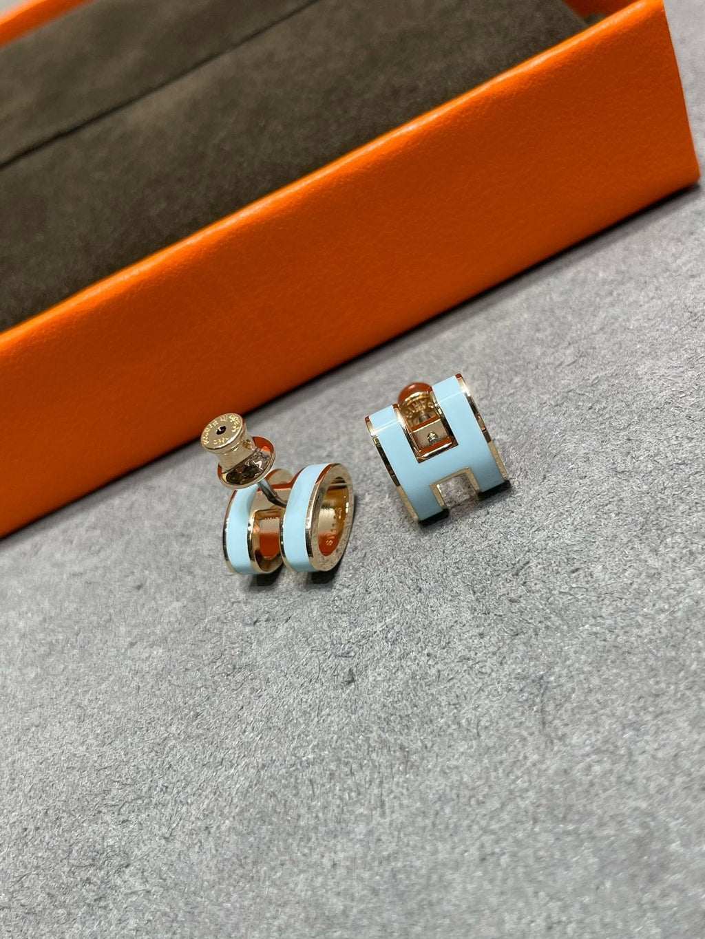 Loco POP H SKY BLUE STUD EARRINGS