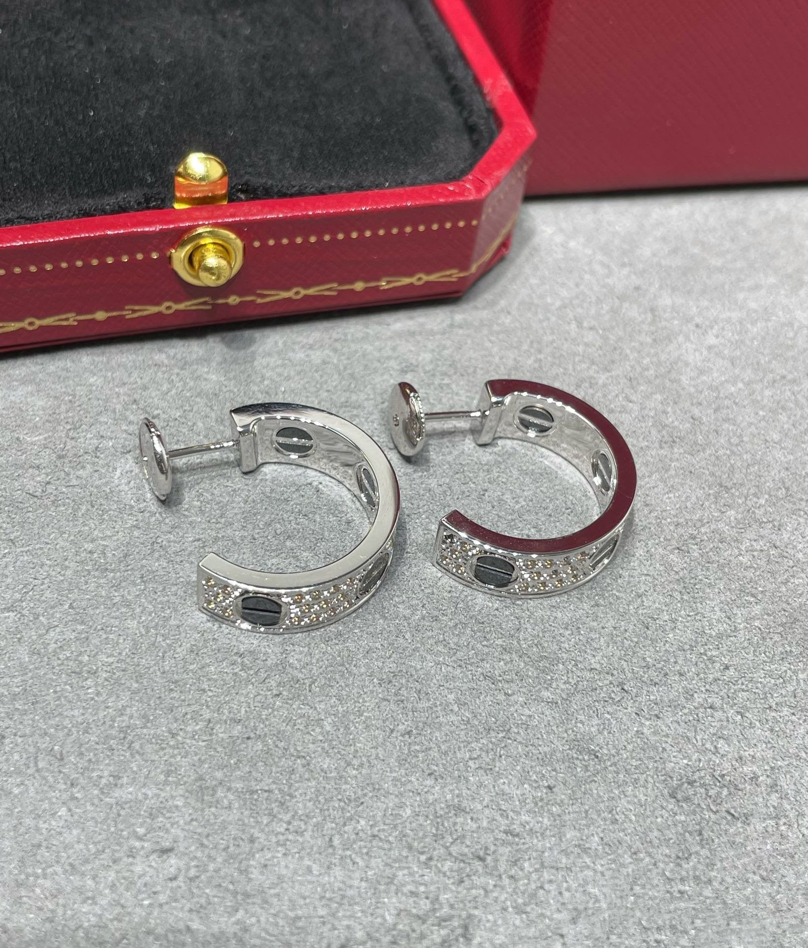Loco LOVE CERAMIC DIAMOND PAVED SILVER EARRINGS