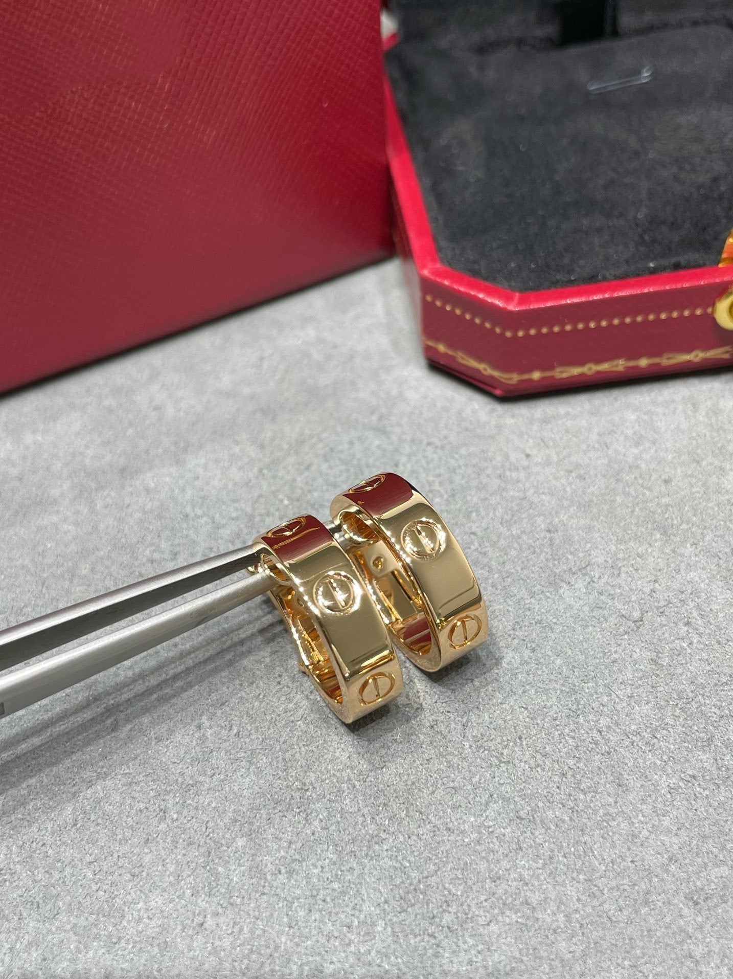 Loco LOVE 5.5MM EARRINGS