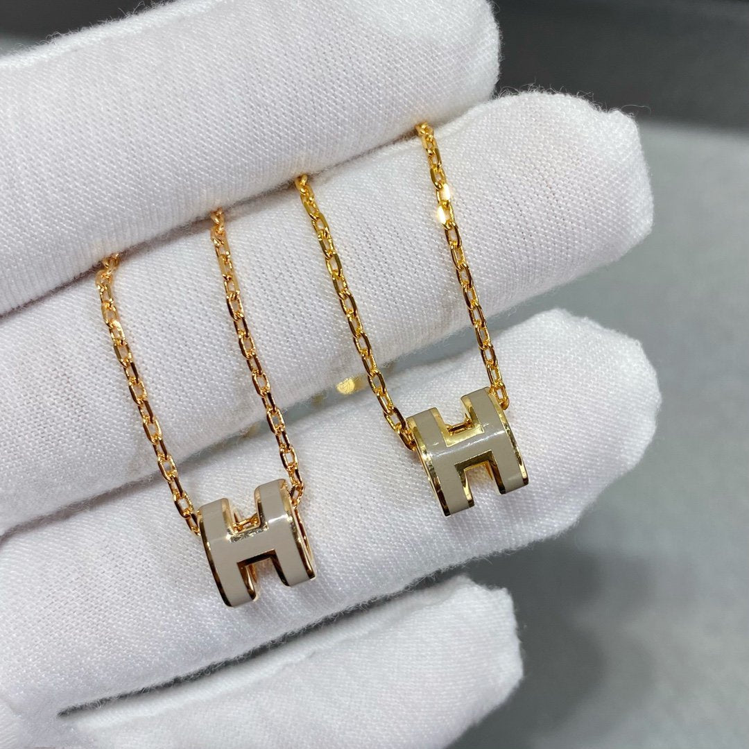 Loco MINI POP H NECKLACE