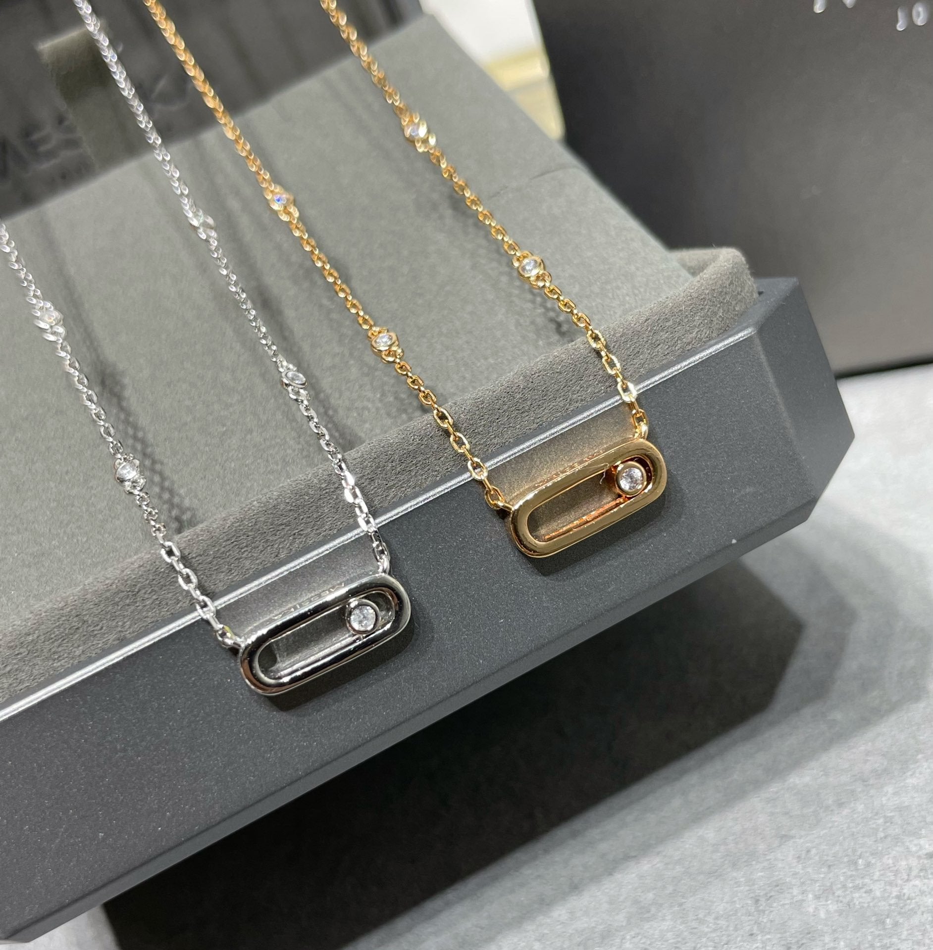 [Loco jewelrys]MOVE UNO DIAMOND NECKLACE