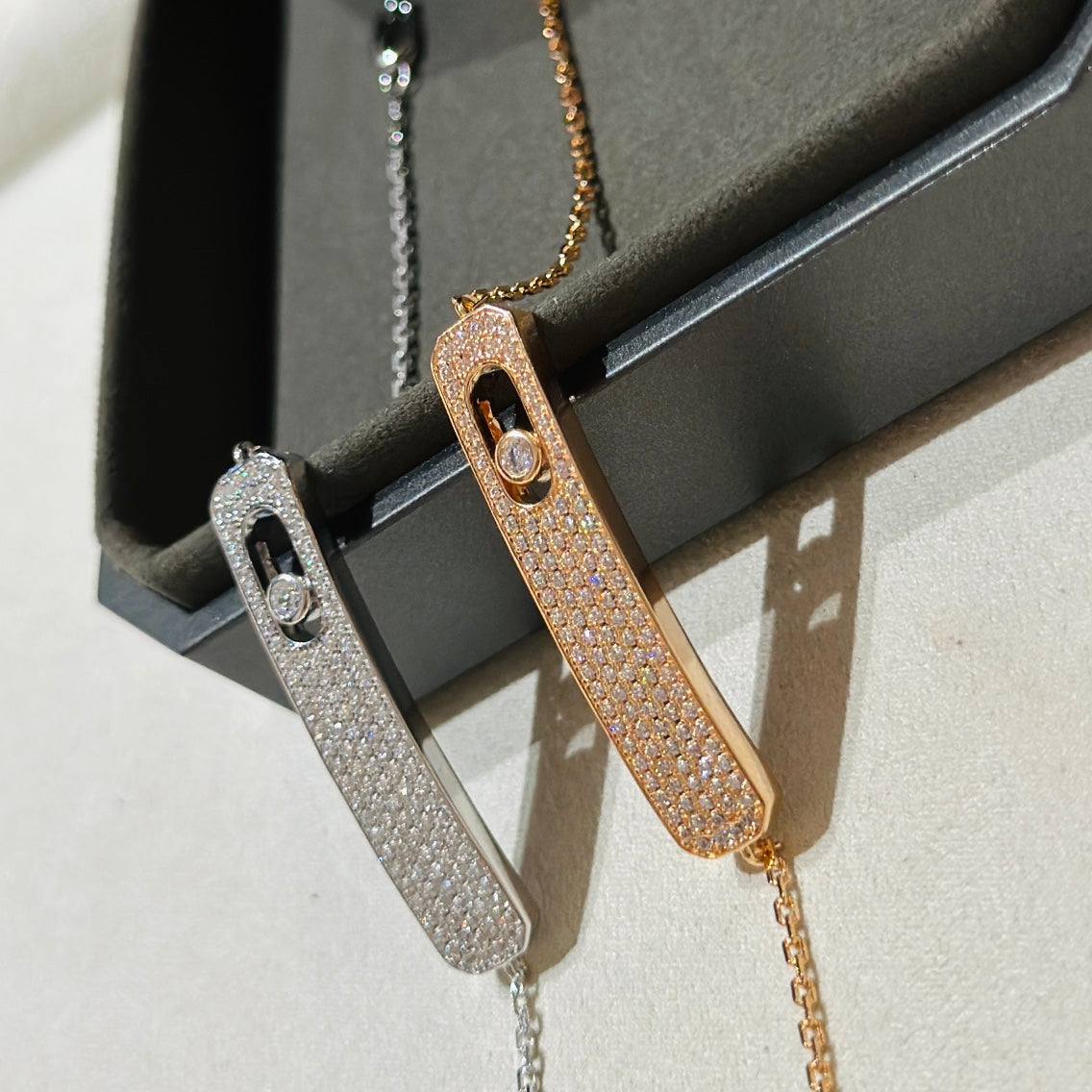 [Loco jewelrys]MOVE CLASSIQUE DIAMOND PAVED BRACELET