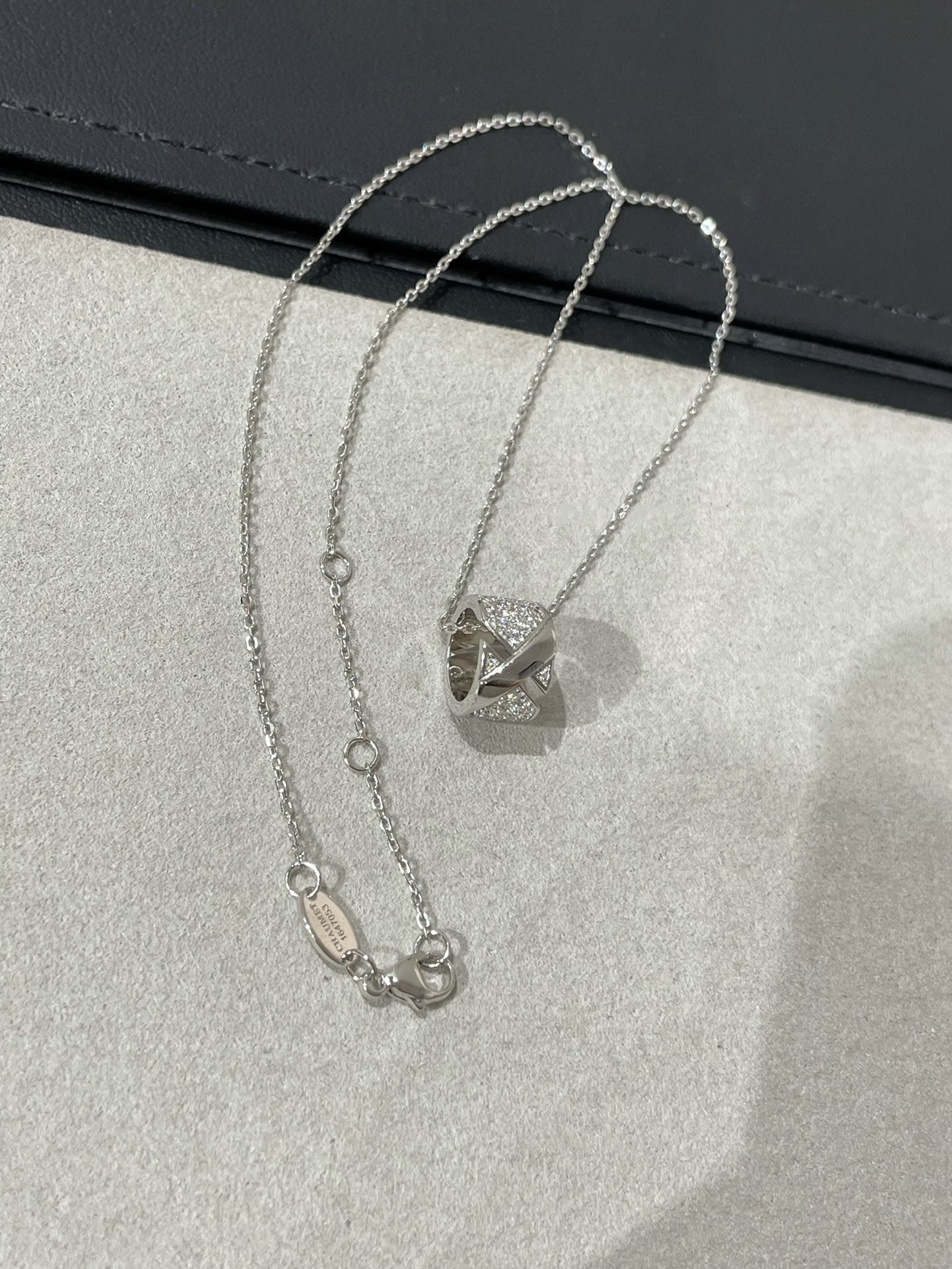 Loco LIENS EVIDENCE DIAMOND PAVED NECKLACE