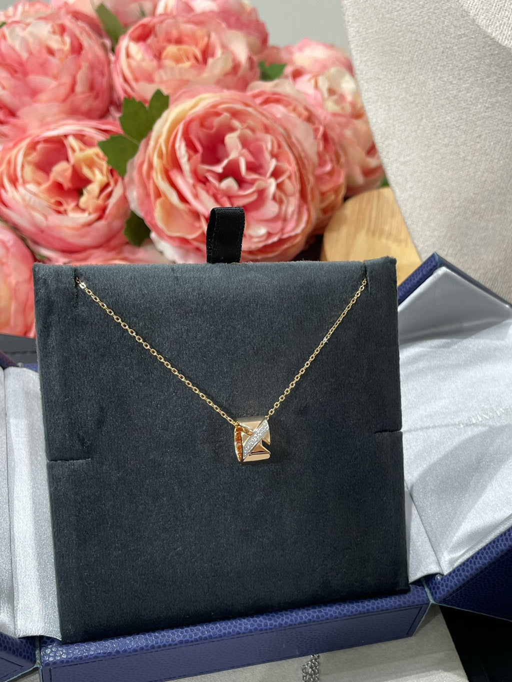 Loco LIENS EVIDENCE DIAMOND NECKLACE