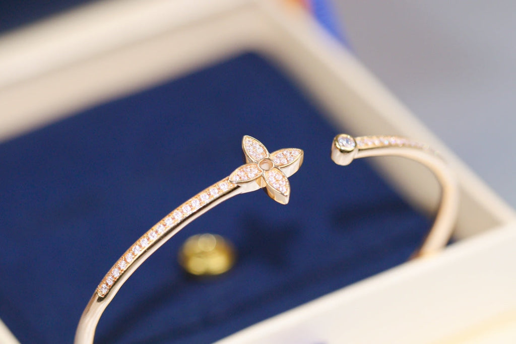 Loco IDYLLE PINK GOLD OPEN BRACELET DIAMOND PAVED