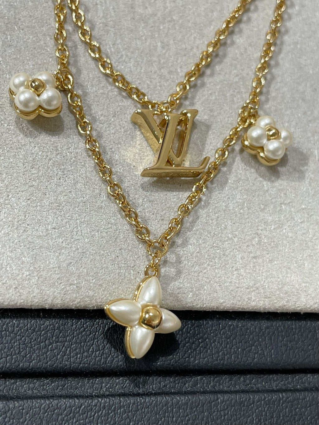 Loco FLOWERGRAM GOLD MOP DOUBLE ROW NECKLACE