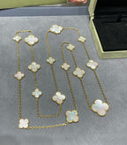 Loco CLOVER 16 MOTIF WHITE MOP GOLD NECKLACE