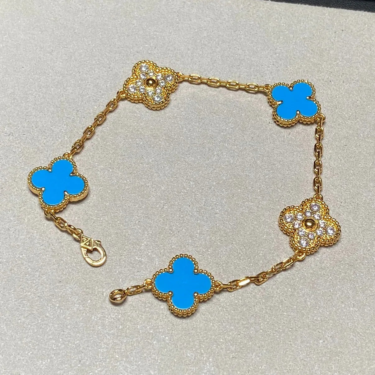 [Loco ]New CLOVER 5 MOTIF BLUE AGATE BRACELET COLLECTION